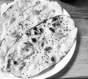 Garlic naan roti