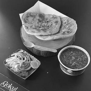 Chole Kulche