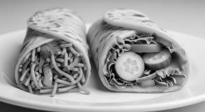 1 pcs Chowmein Veg Roll + 1 pcs Veg Roll