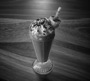 Oreo Shake Banana Bonkers Shake