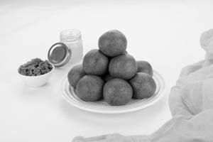 Nachani Ladoo
