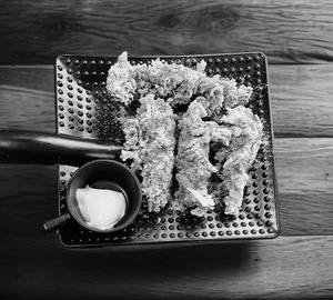 Chicken strips boneless 4 p