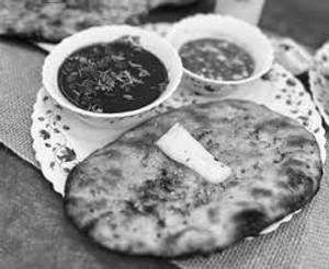 Chur Chur Kulcha (1 Pc) + Aloo Kulcha (1 pc)