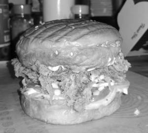 Crispy chicken burger