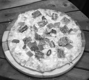 Chicken Tikka Pizza