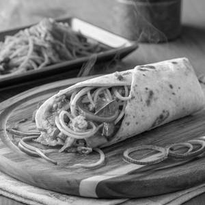 Schezwan Noodles Cheese Roll