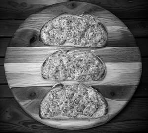 Cheese chilli toast