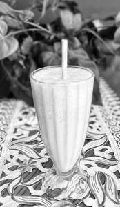 Vanilla Milk Shake