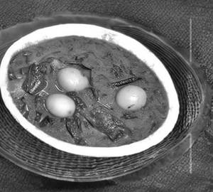 Egg Curry ( Veg Rassa )