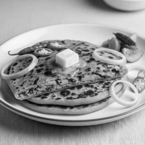 Tawa 6" Aloo Parantha
