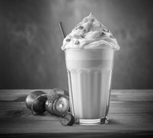 Lychee Shake with Ice Cream