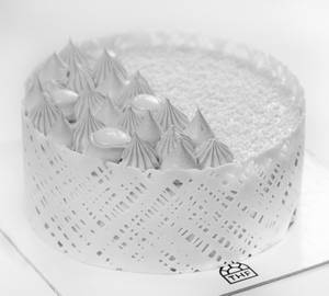 White Chocolate Mocha Cake Eggless