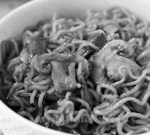 Mushroom noodles