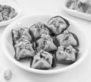 Pista Pyramid Baklava