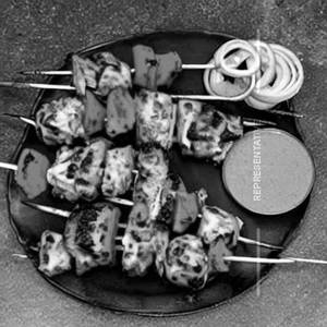 Achari Murgh Tikka