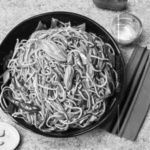 Egg Chilli Basil Noodles