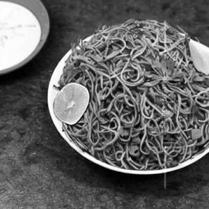Burnt fried chilli noodles