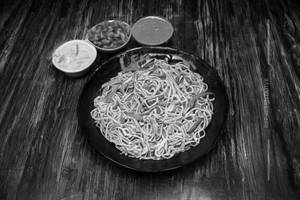 Veg. Hakka Noodle
