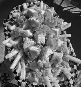 Butter Chicken Loaded Fries [loaded in sauces]