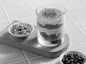 Granola Tiramisu Parfait