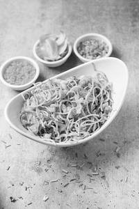 Mixed Hakka Noodles[Serves 1-2]
