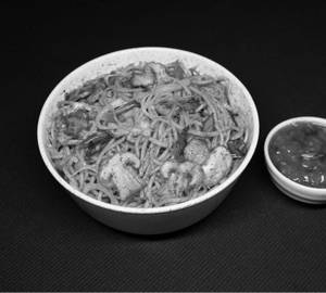 Mushroom Schezwan Noodles