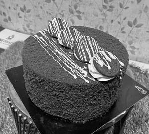 Chocolate oreo cake 900 g