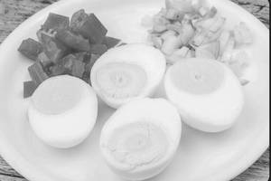 Boiled egg [1 egg]