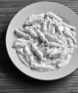 White Sauce Corn Paneer Pasta