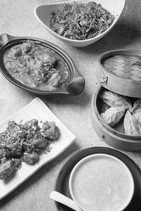 Couple Special Veg Meal Box[Serves 2]