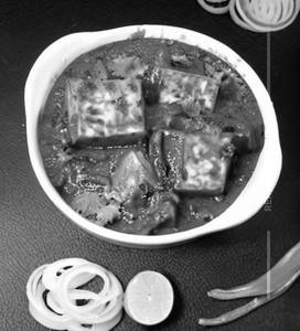 Paneer Do Pyaja 
