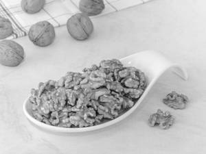 Walnut (Akhrot)