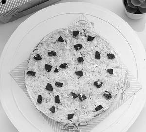Kiki And Cream Waffle Pizza