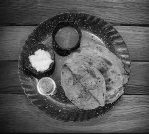 Tawa Achari Paratha