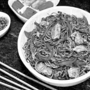 Roasted Noodles Chicken H
