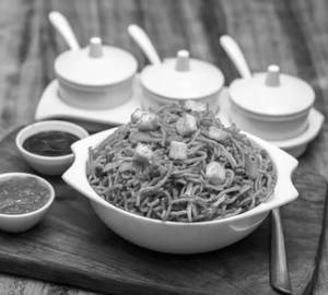 Veg Paneer Schezwan Noodles
