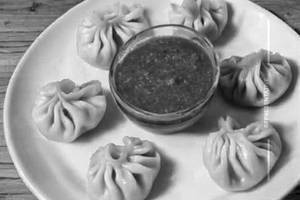 Paneer Tikka Steamed Momos