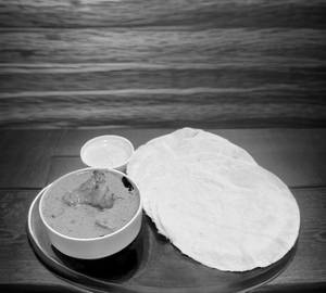 Pathiri Chicken Combo