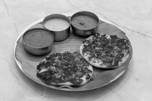 Mixed Veg Uthappam