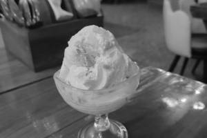 Mango Ice Cream
