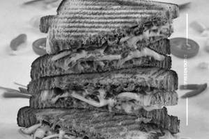 Cheese Chilli Onion Sandwich