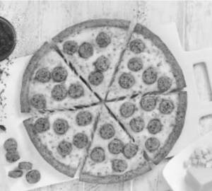 Salami Pizza