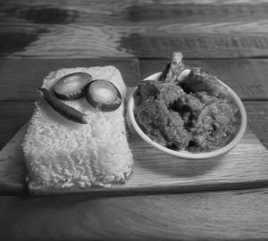 Plain Rice With Chicken Kasa