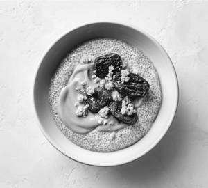 Chia Pudding With Prunes & Peanut Butter - Classic