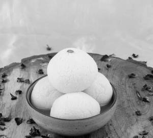 Rasgulla [4 pcs]