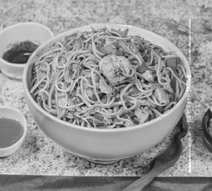 Schezwan Chicken Noodles