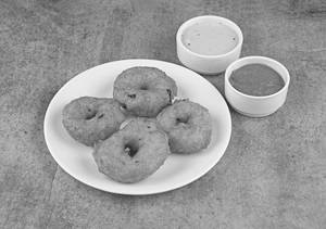 Sambhar Vada [4 Pieces]