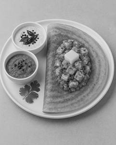 Butter Paneer Dosa