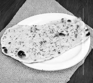 Garlic naan