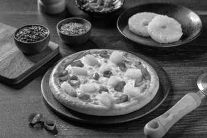 Spicy paneer pizza [spicy]